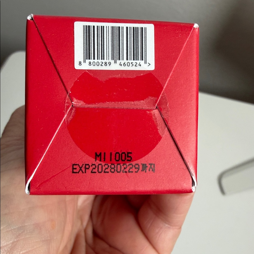 Medicube Red Hypochlorous Acid Daily Facial Spray - Picture 3 of 3